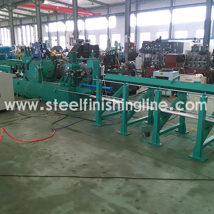 horizontal CNC lathe turning (3).jpg