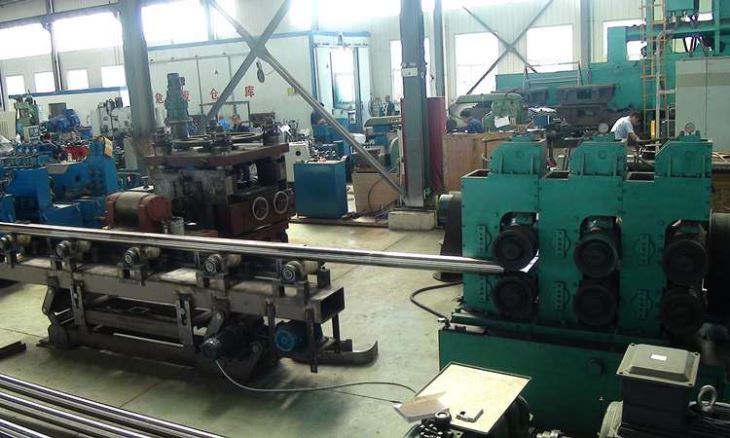 Semi Automatic Alloy Steel Wire Peeler Semi Automatic Alloy Steel Wire Peeler