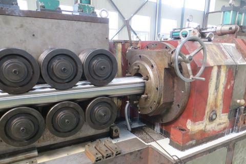 High Precision Alloy Steel Coil Peeling Machine