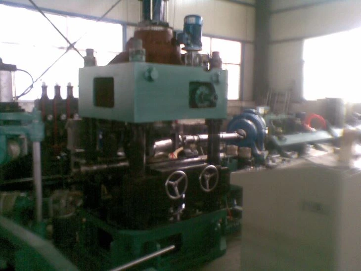 Steel Peeling And Straightening Line